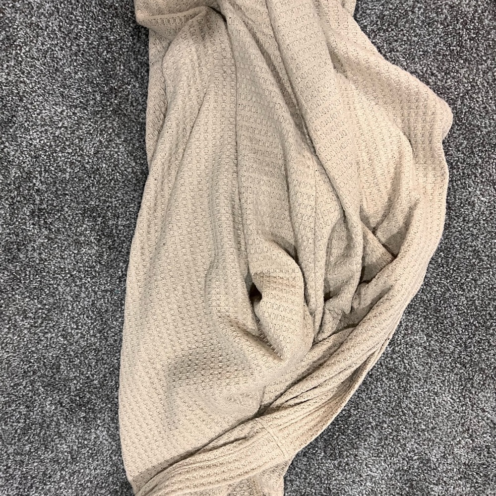 American Eagle hooded cardigan